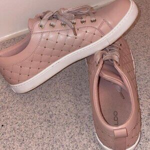 ALDO Skyely Quilted Studded Sneakers - Women's Size 9 US